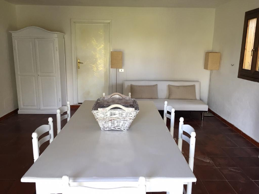 Residenza Costasmeraldina Porto Rotondo Exterior foto